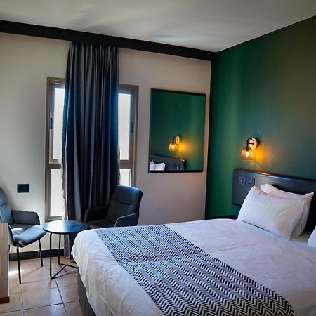 Comfort Hotel Eilat Bagian luar foto