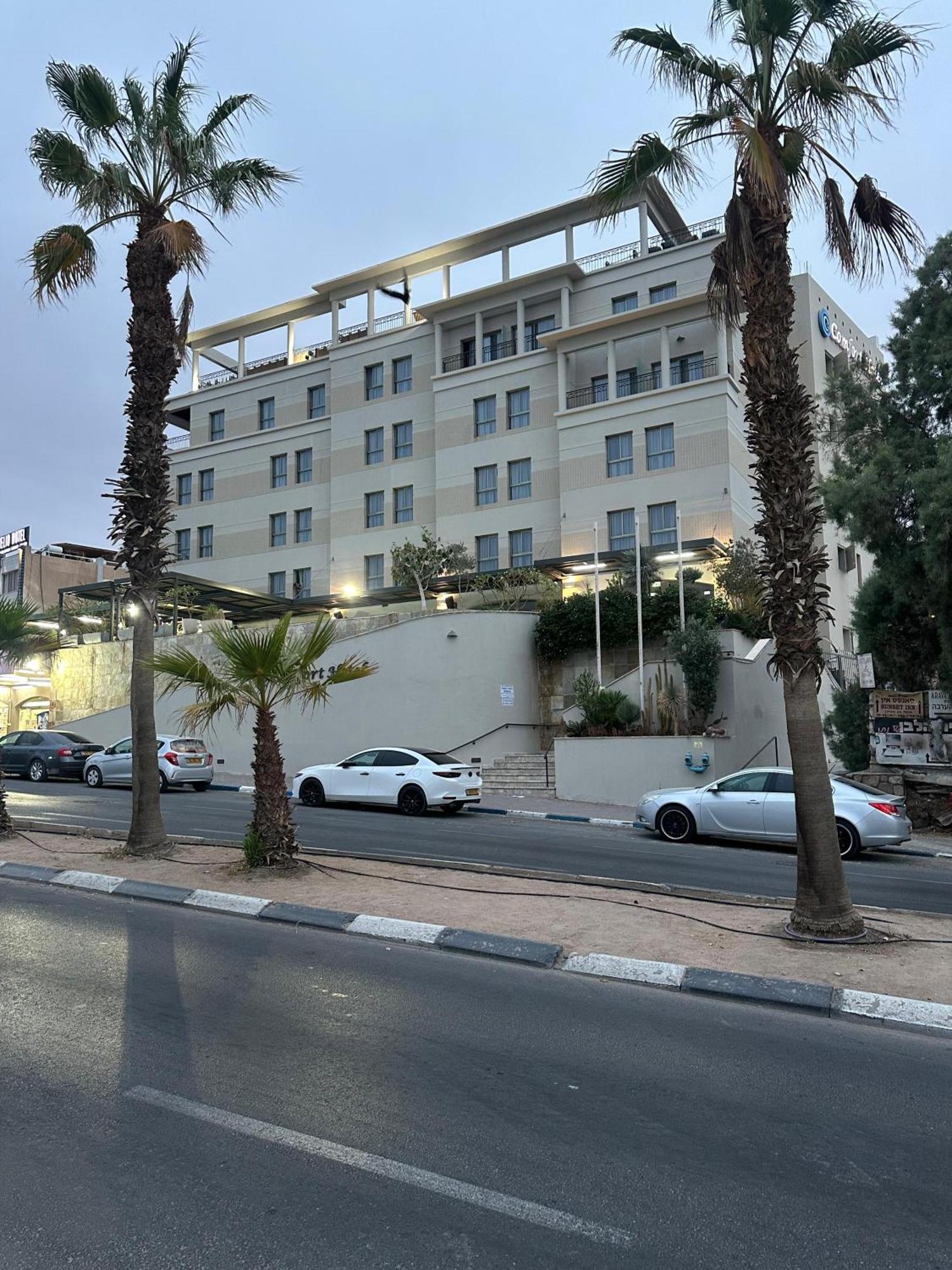 Comfort Hotel Eilat Bagian luar foto