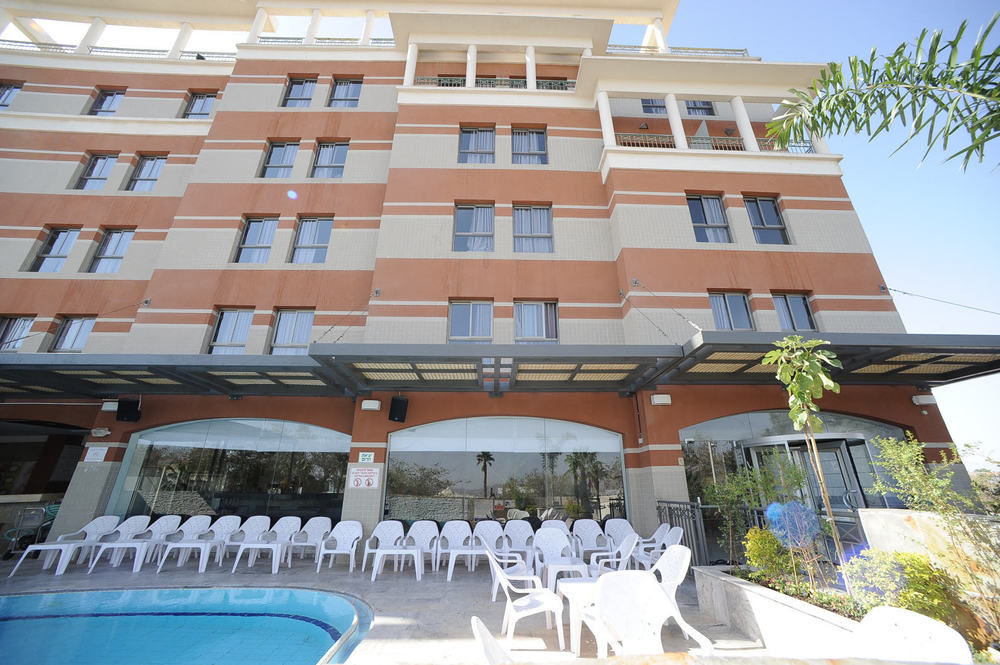 Comfort Hotel Eilat Bagian luar foto
