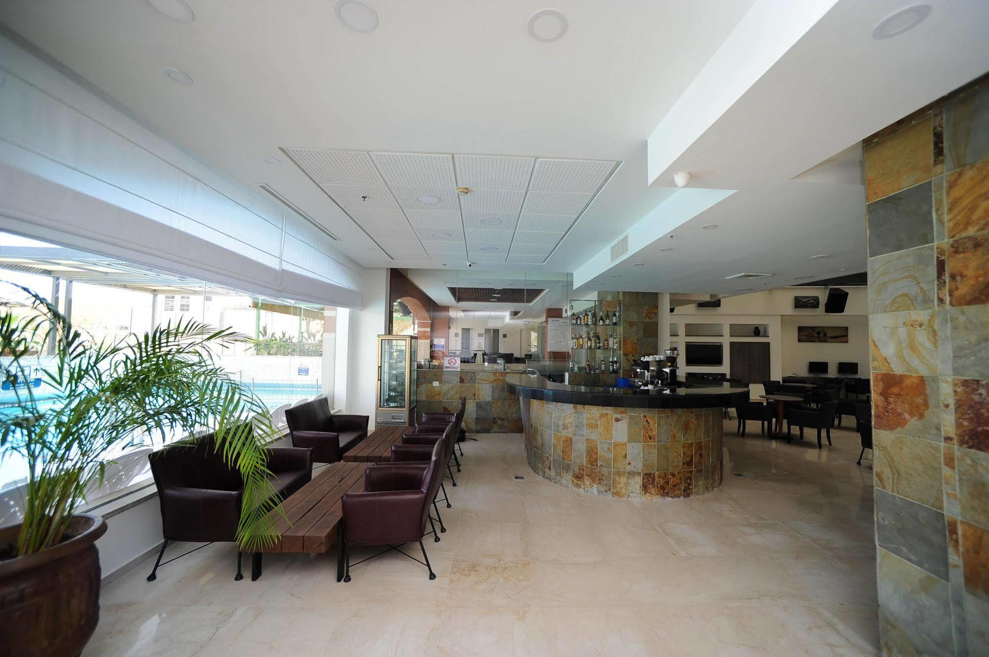 Comfort Hotel Eilat Bagian luar foto